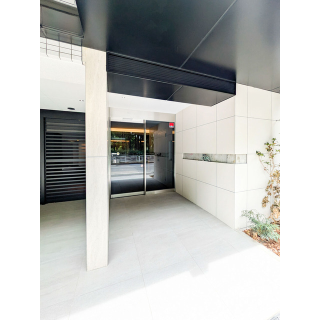 Sumiyoshi Sta. 1LDK 1264610-4D, Tokyo - Living Japan