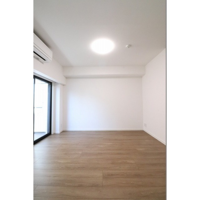Sumiyoshi Sta. 1LDK 1264610-4D, Tokyo - Living Japan