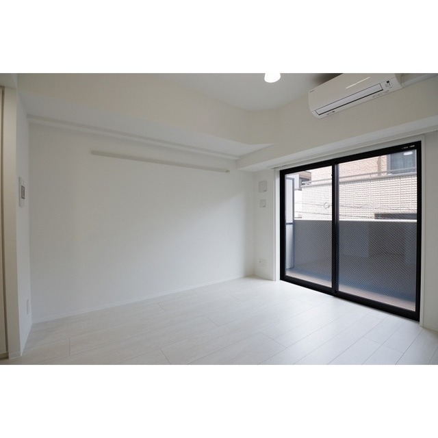 Shirokanedai Sta. 1K 1173562-2F