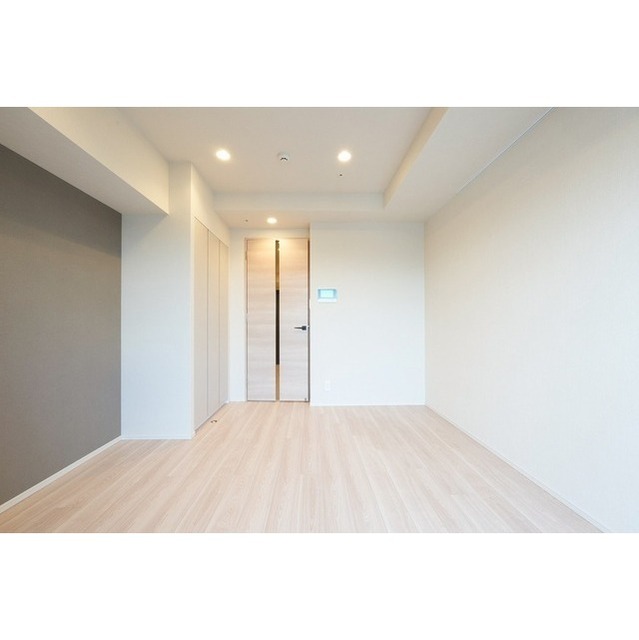 Shinsen Sta. 1K 1263348-10K