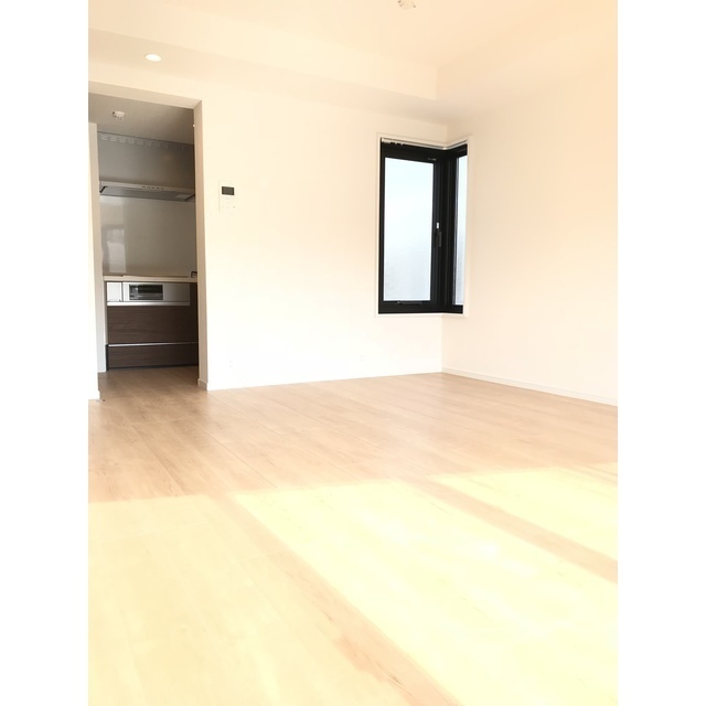 Ikebukuro Sta. 3LDK 1C