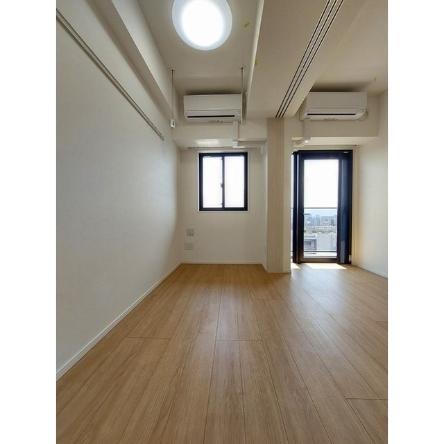 Kita-senju Sta. 1LDK 8C