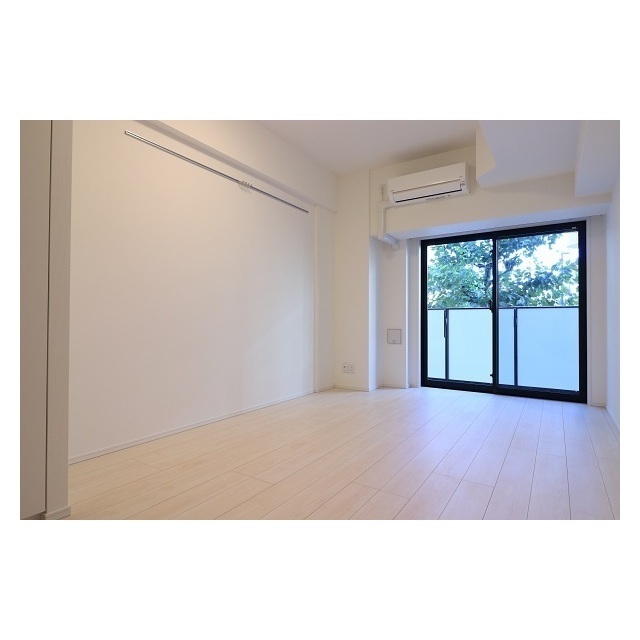 Nishi-sugamo Sta. 1K 3G