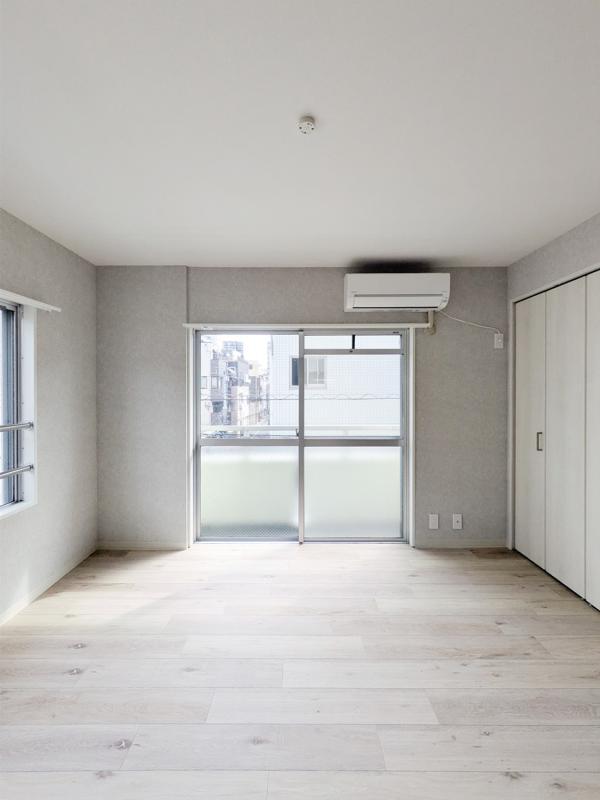 Honjoadumabashi Sta. 1R 302