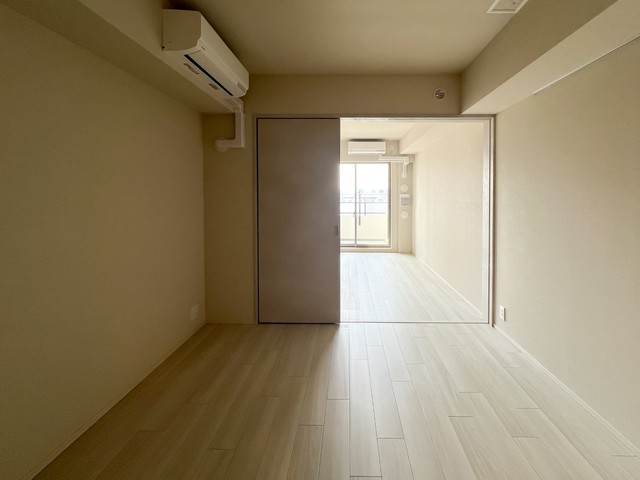 Ariake-tenisunomori Sta. 1K 614