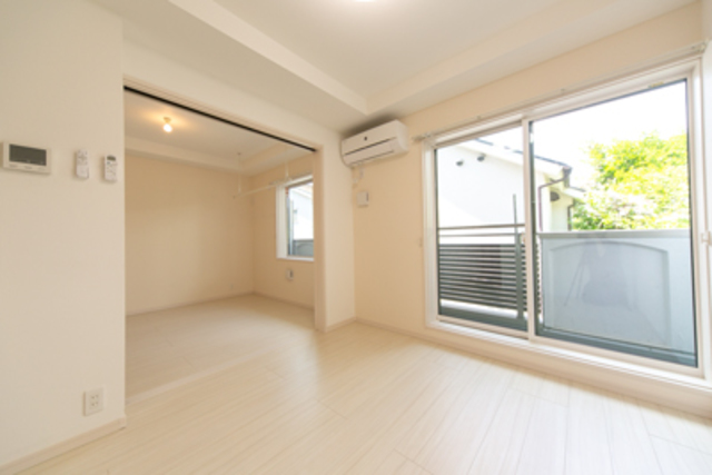 Shiinamachi Sta. 1LDK 203