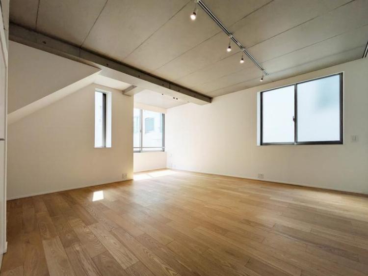 이치가야역 1DK 302