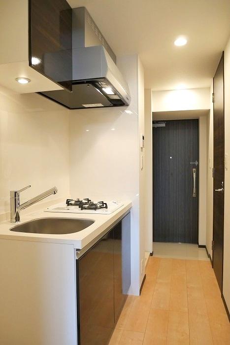 Yotsuya-sanchome Sta. 1DK 303