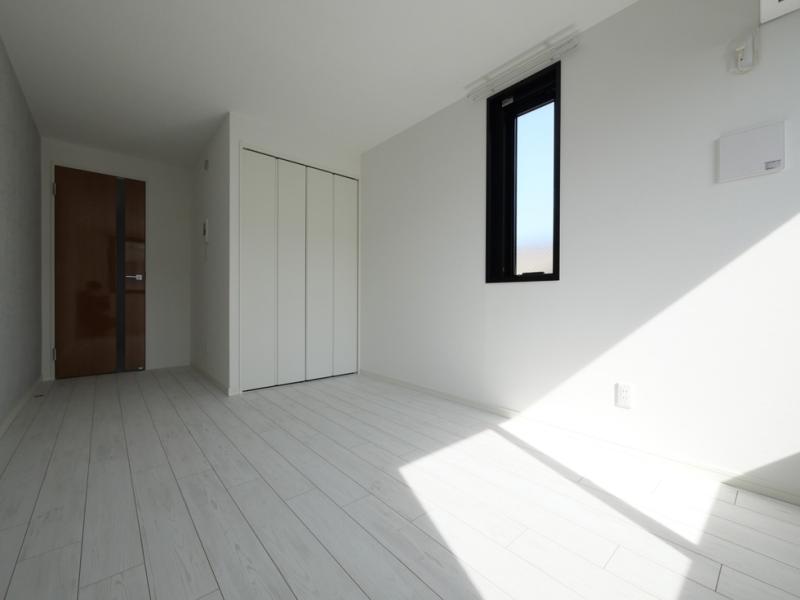 Nishi-koyama Sta. 1K 201