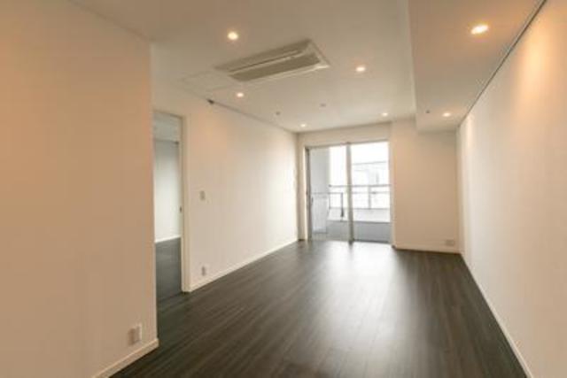 Onarimon Sta. 1LDK 1804