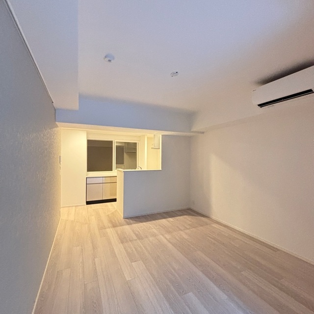 Hongo-sanchome Sta. 1SLDK 415