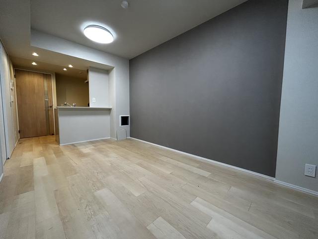 Kasuga Sta. 2LDK 403