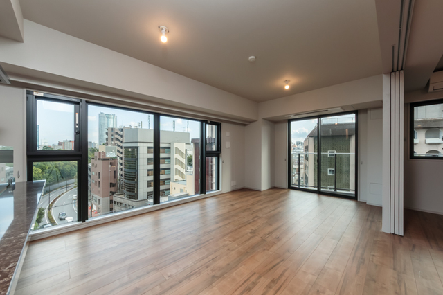 Gaienmae Sta. 2LDK 701