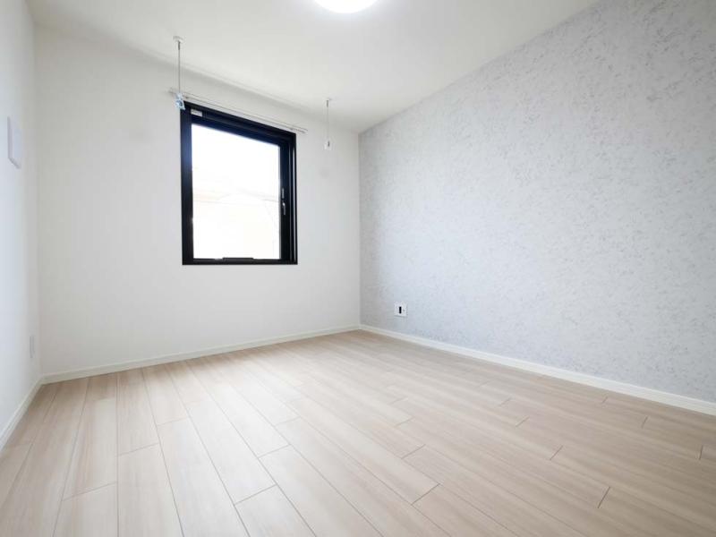 Nishi-sugamo Sta. 1K 301