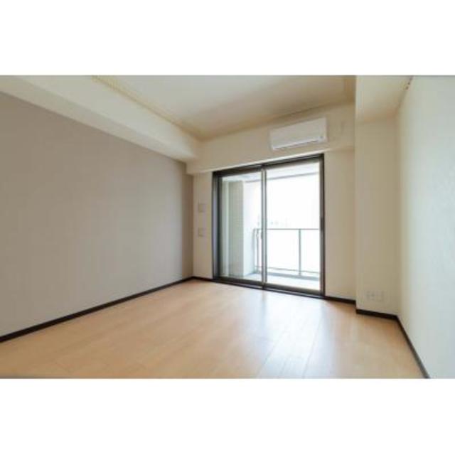 Hacchobori Sta. 1K 703