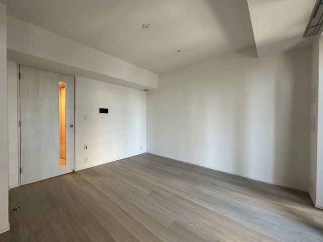 Kachidoki Sta. 1K 715