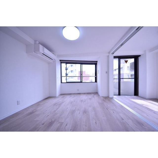 혼고 산쵸메역 1LDK 0201