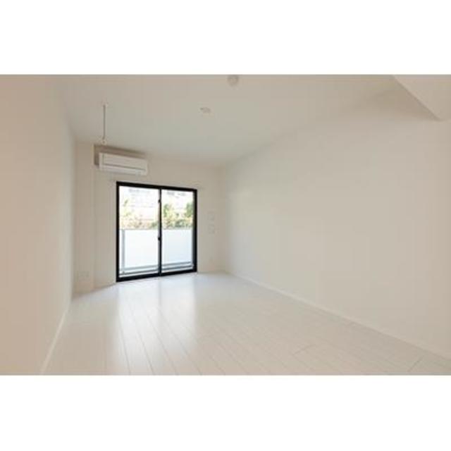 八幡山车站 1K 306