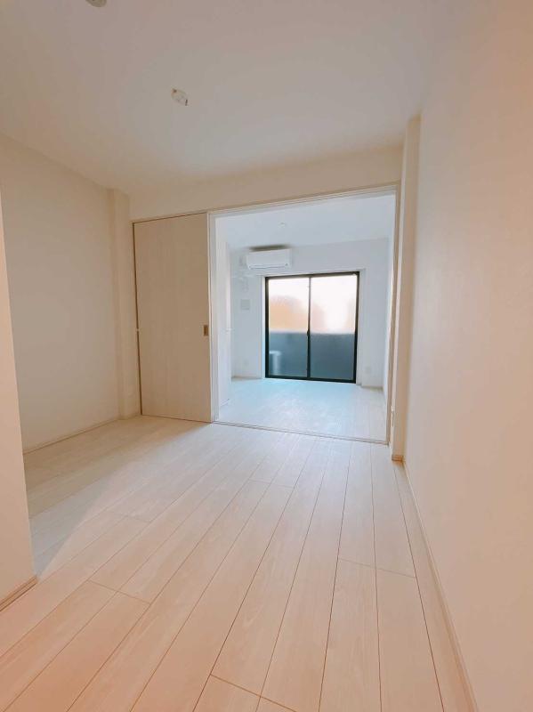 Sugamo Sta. 1DK 404