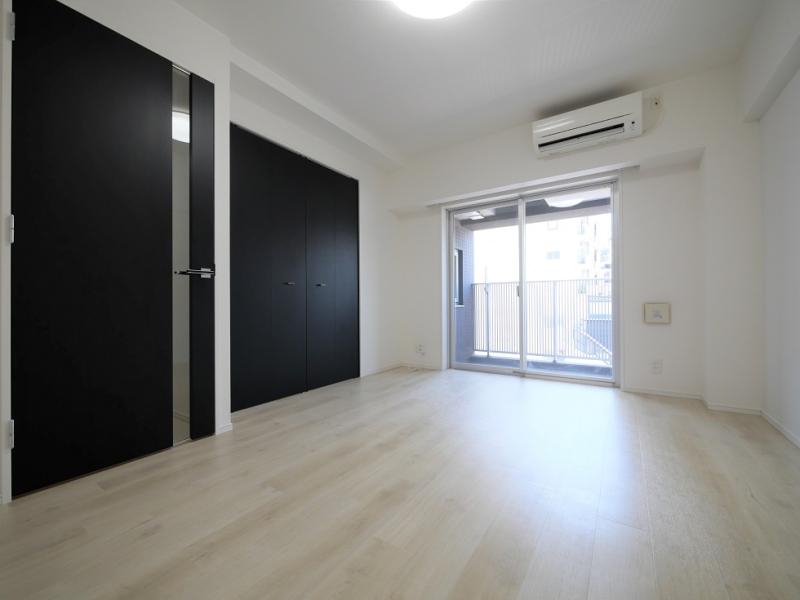 Azabu-juban Sta. 1K 402