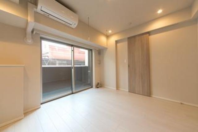 Asakusabashi Sta. 1K 202