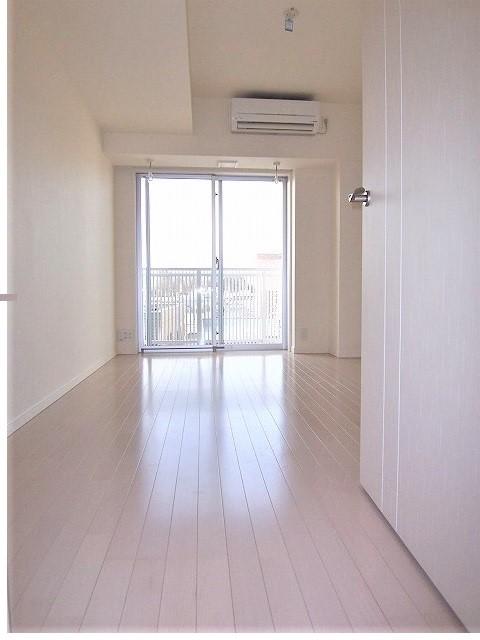 Ikebukuro Sta. 1K 303