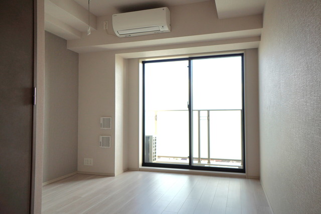 Nishi-oi Sta. 1K 206