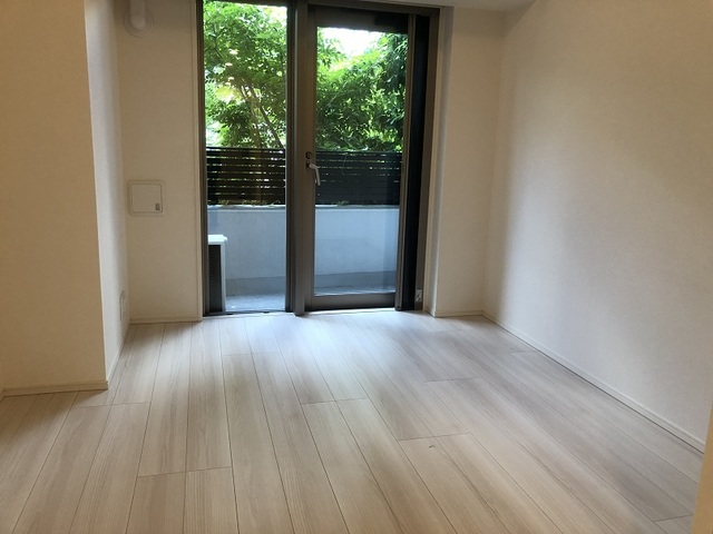 Omotesando Sta. 1R 804