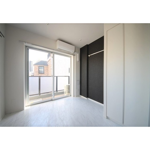 Yotsuya-sanchome Sta. 1DK 0201