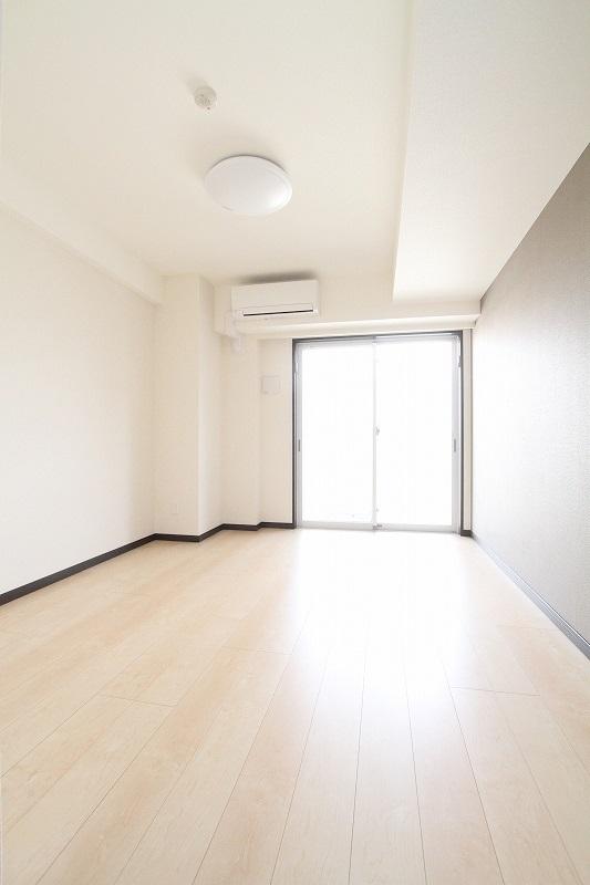 아사쿠사역 1K 303