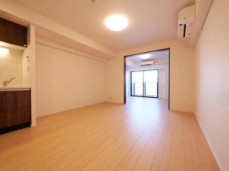 Shimurasakaue Sta. 1LDK 902