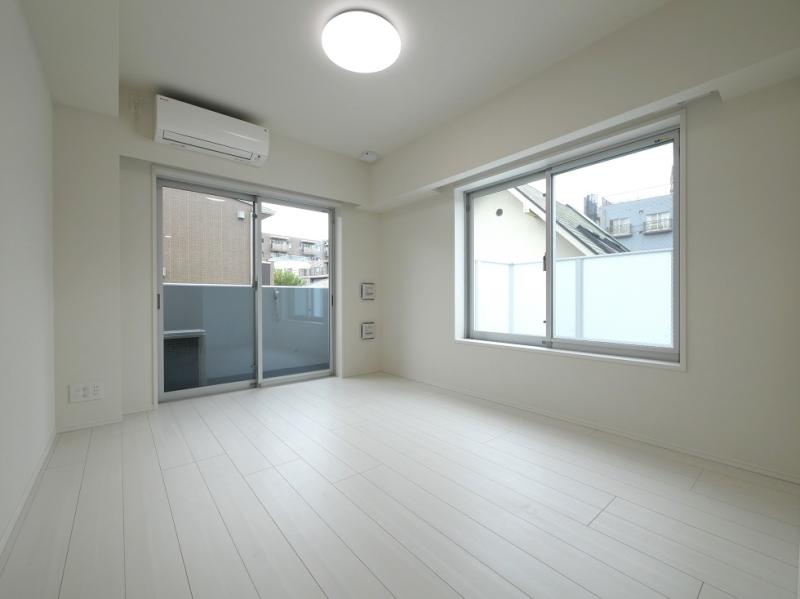 Higashi-nakano Sta. 1K 326