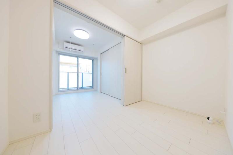 Higashi-koenji Sta. 2K 204