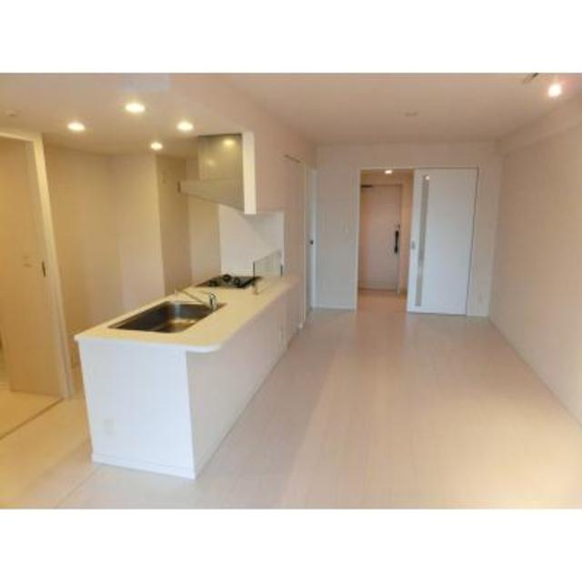 Nishigahara-yonchome Sta. 2LDK 707