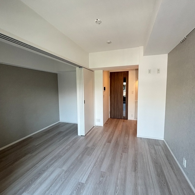 Hongo-sanchome Sta. 1DK 231