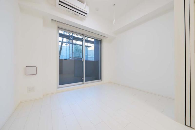 Higashi-koenji Sta. 2K 109