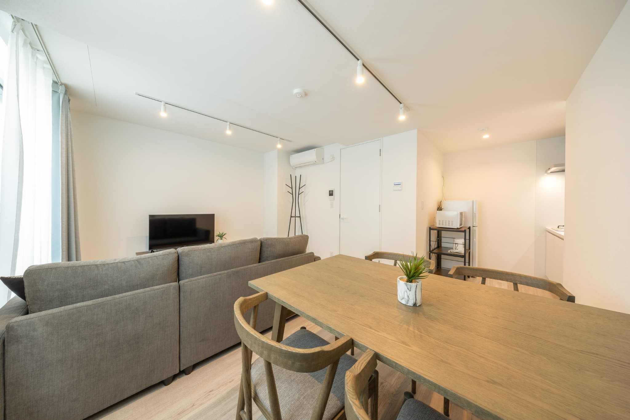 Nakanosakaue Sta. 1LDK 101