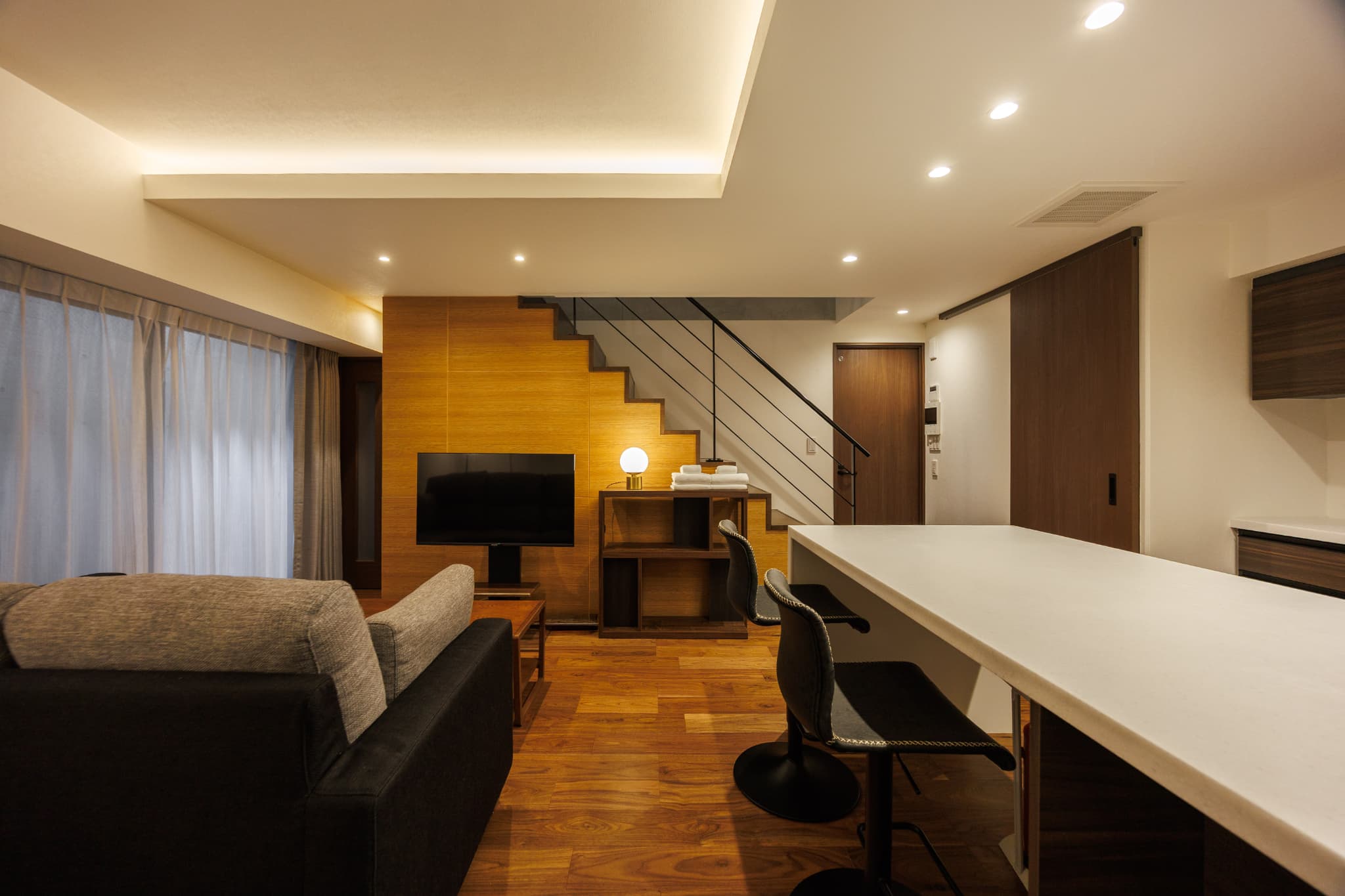 Azabu-juban Sta. 2LDK 101