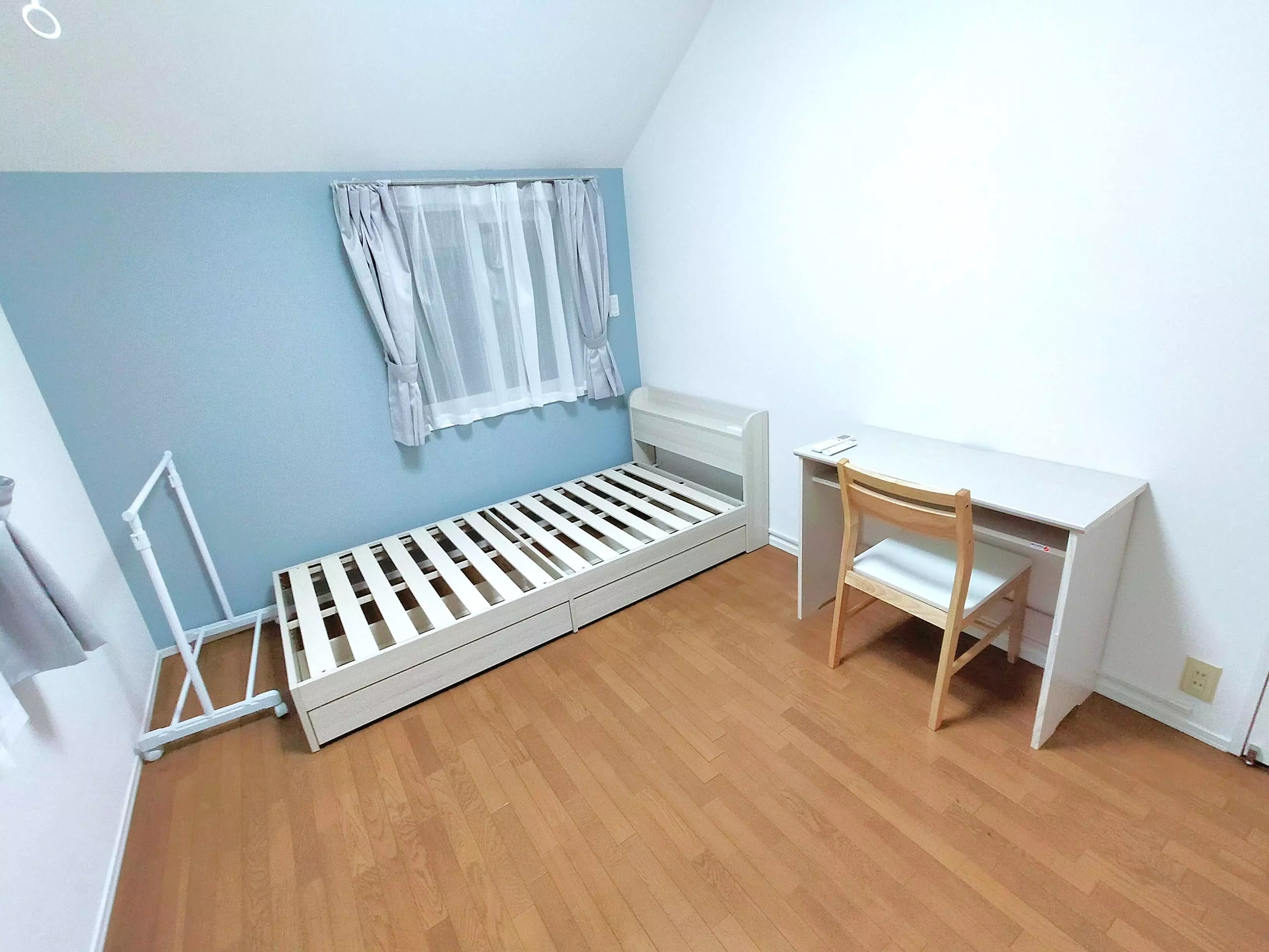 Hikarigaoka Sta. 1R 201