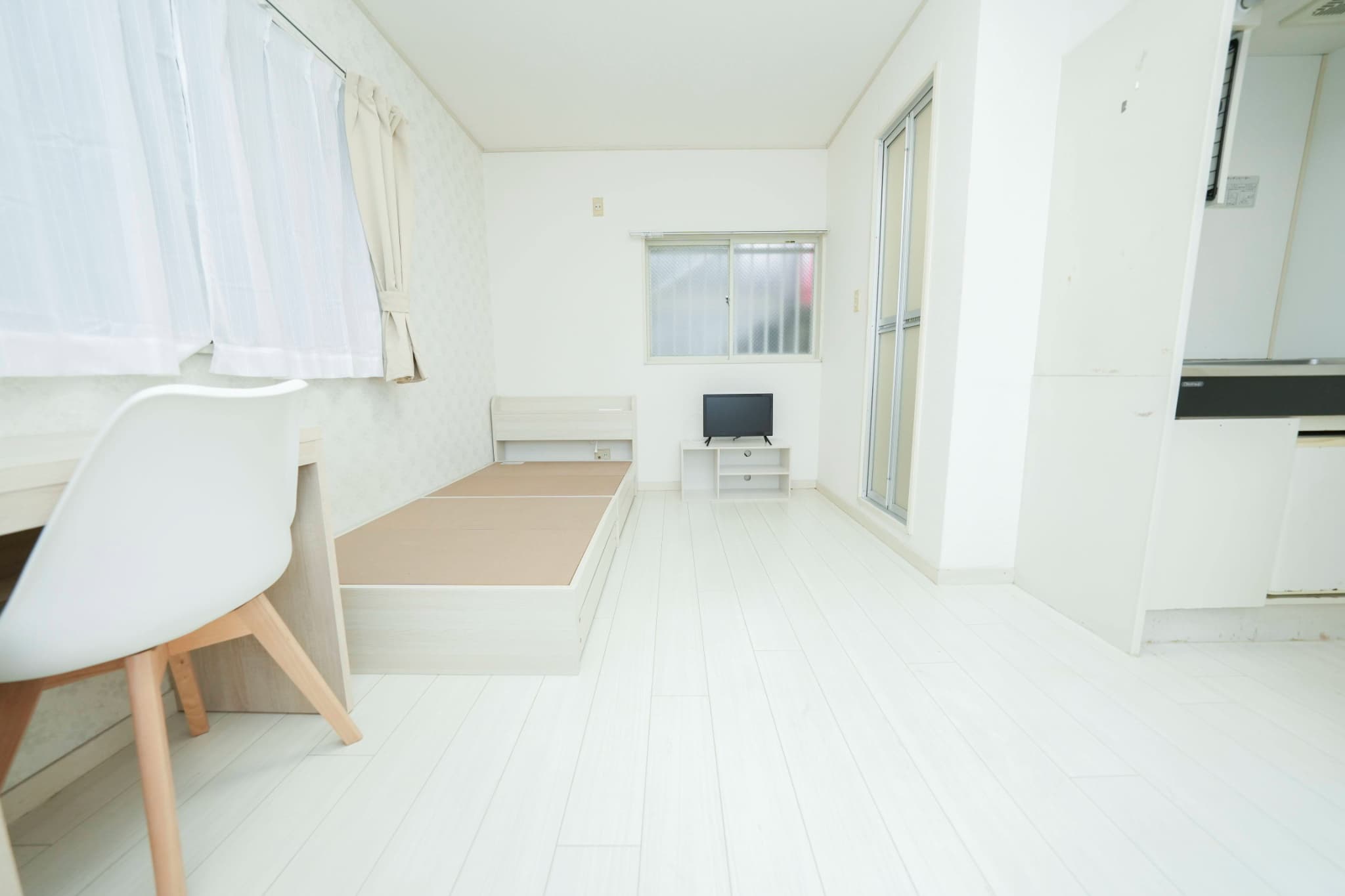 弘明寺車站 1R 201