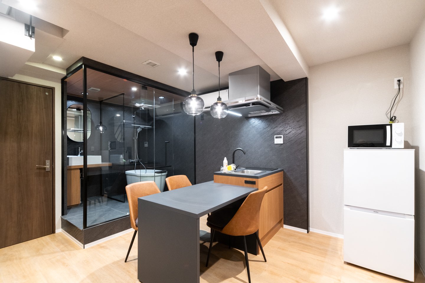 Ushigomeyanagicho Sta. 1DK 102