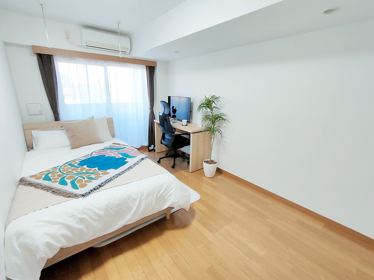 Kita-ikebukuro Sta. 1K 306
